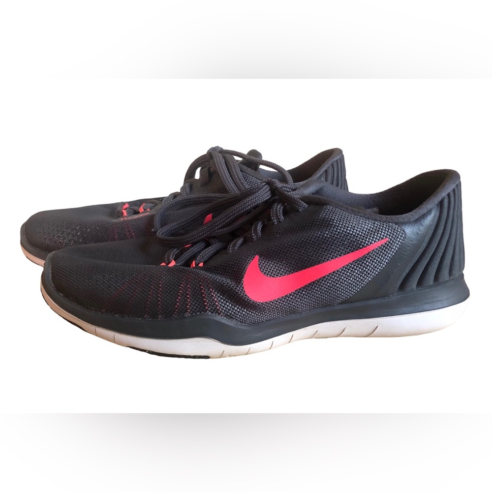 Women’s Nike Sneakers Size 6.5W - Picture 3 of 5